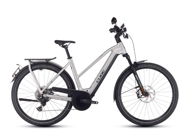 Cube Kathmandu Hybrid 45 750 (2024)